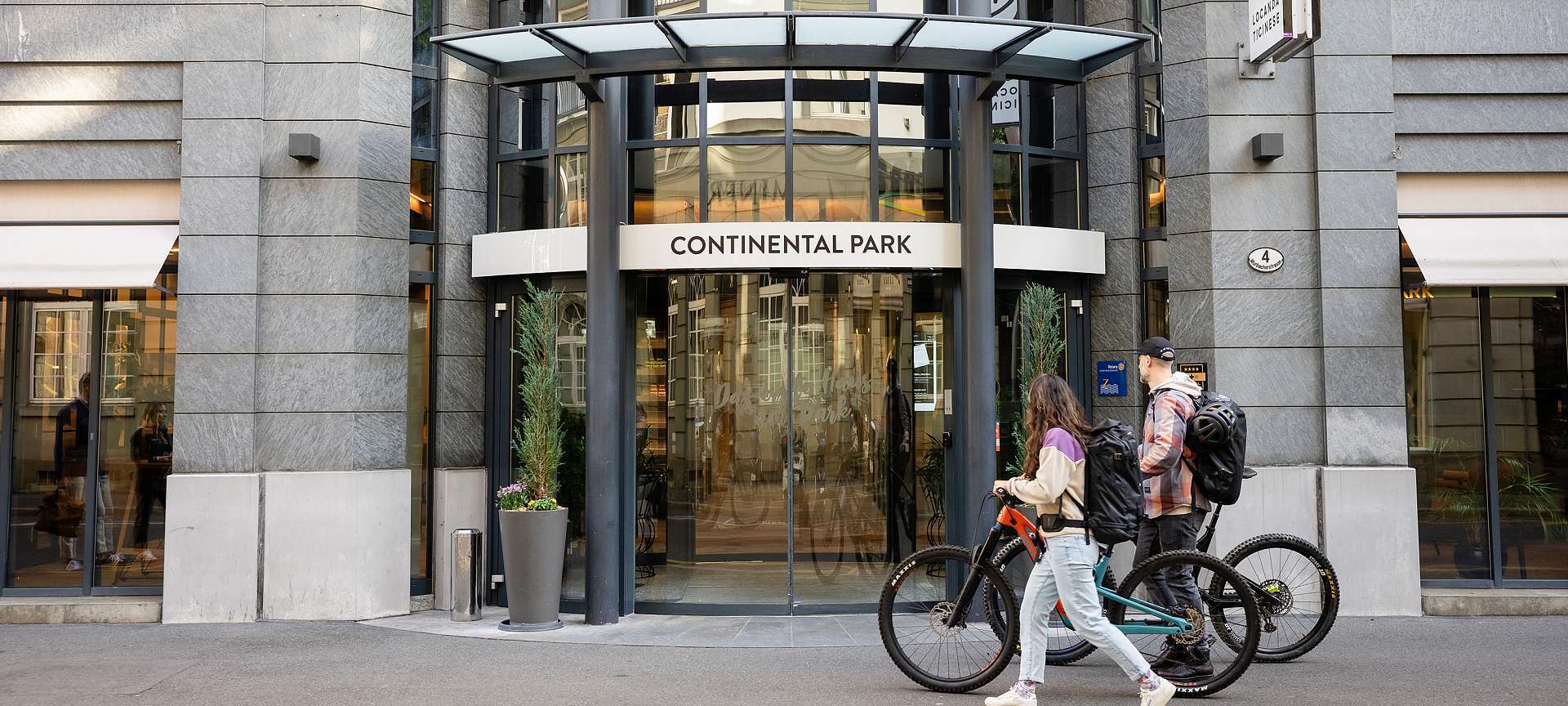 Hotel Continental Park Luzern Eingang