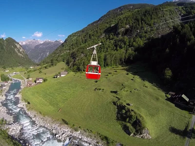 Luftseilbahn bristen golzern 1