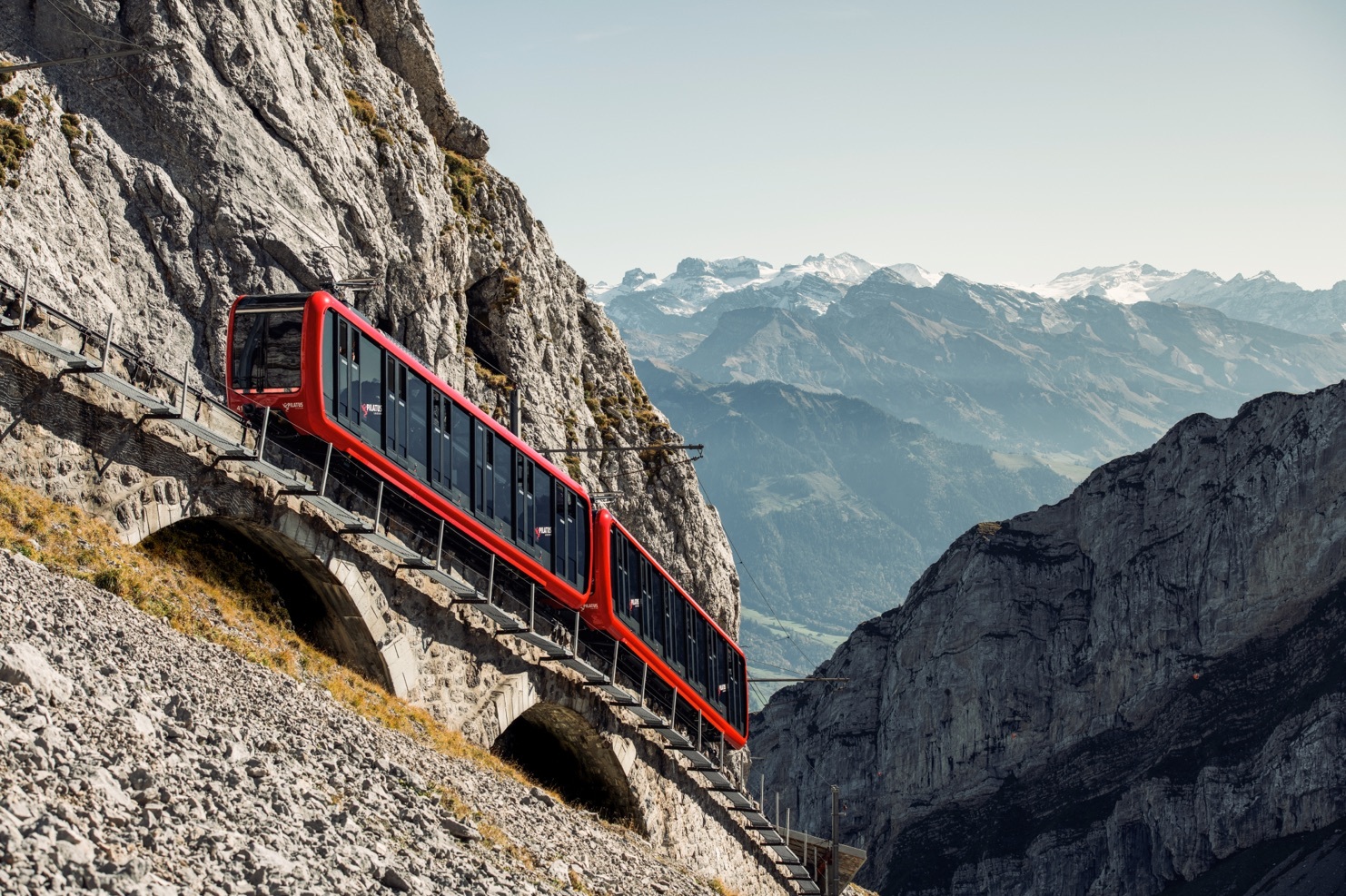 Slider bild sommer 1 pilatus